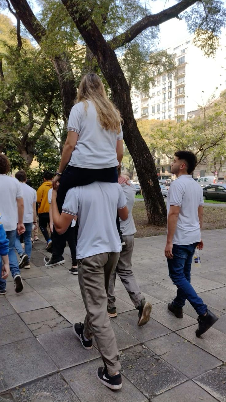 2136_1782326999.jpg