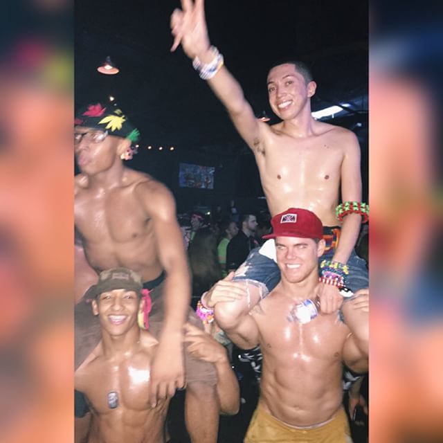 2311_1441914803.jpg