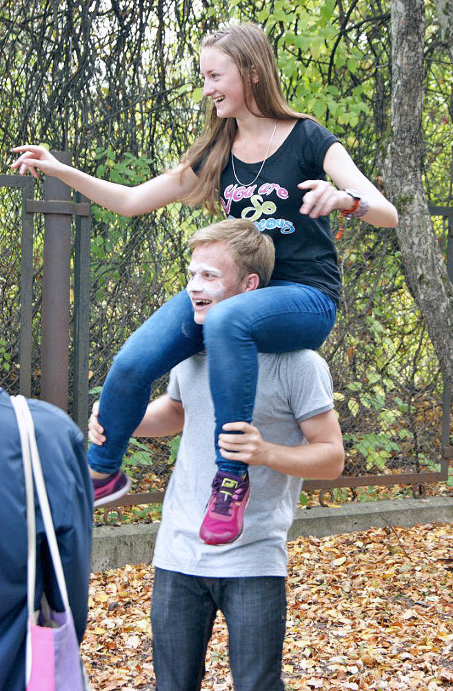 Ultimate shoulder ride...