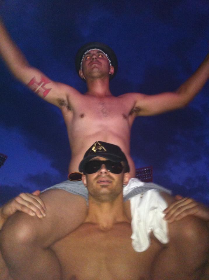 2326_1532388261.jpg