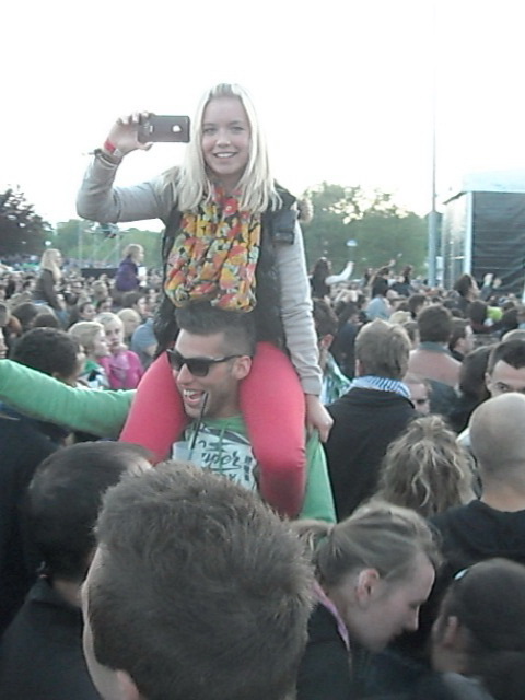 2385_1390132579.jpg