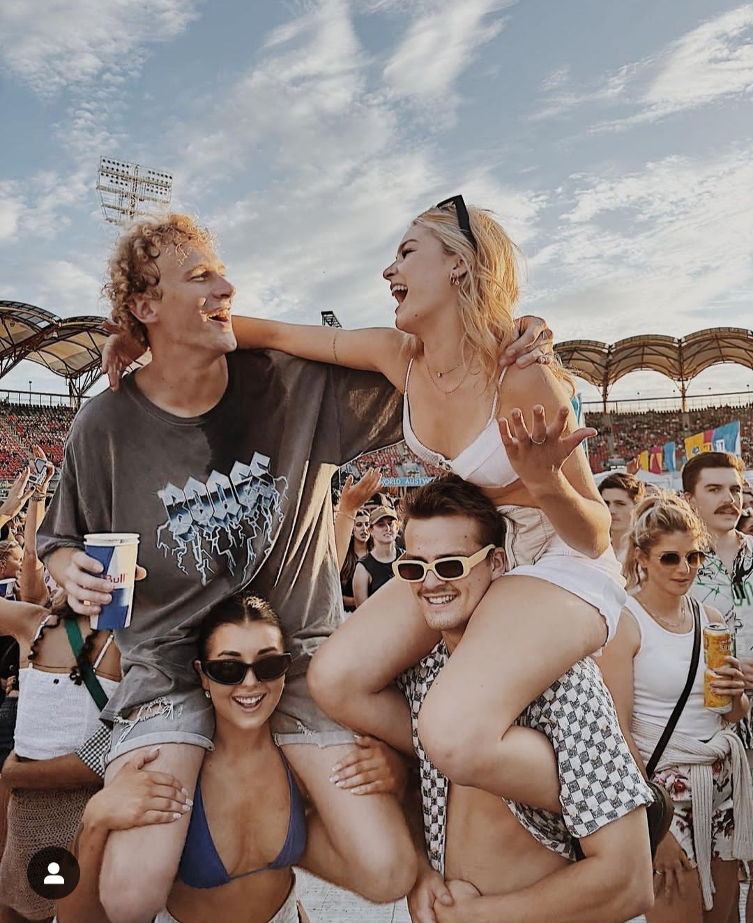 26312_1701773450.jpg