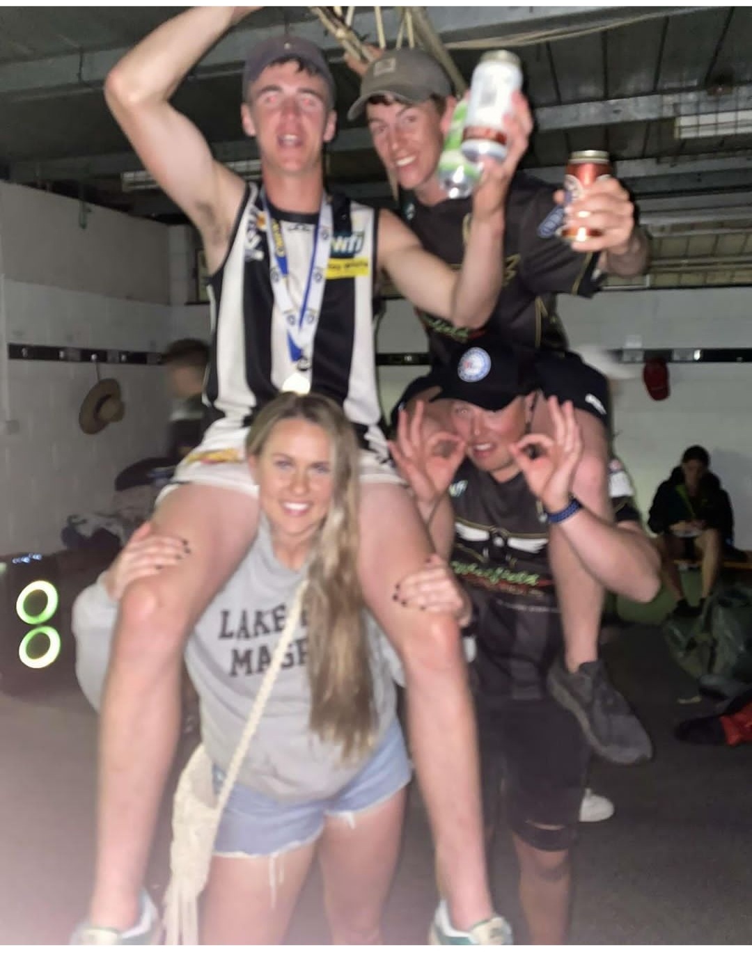 26312_1709119383.jpg