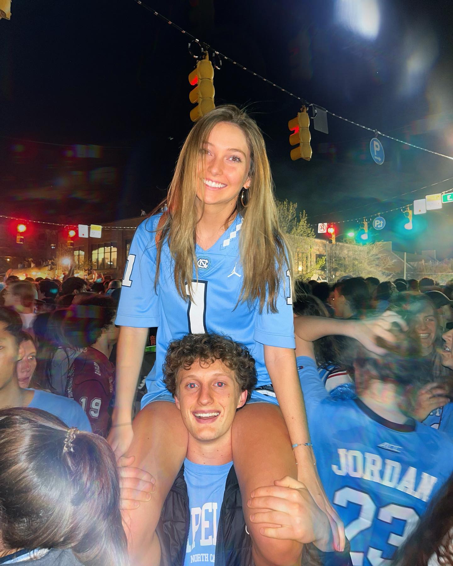 27062_1696609651.jpg