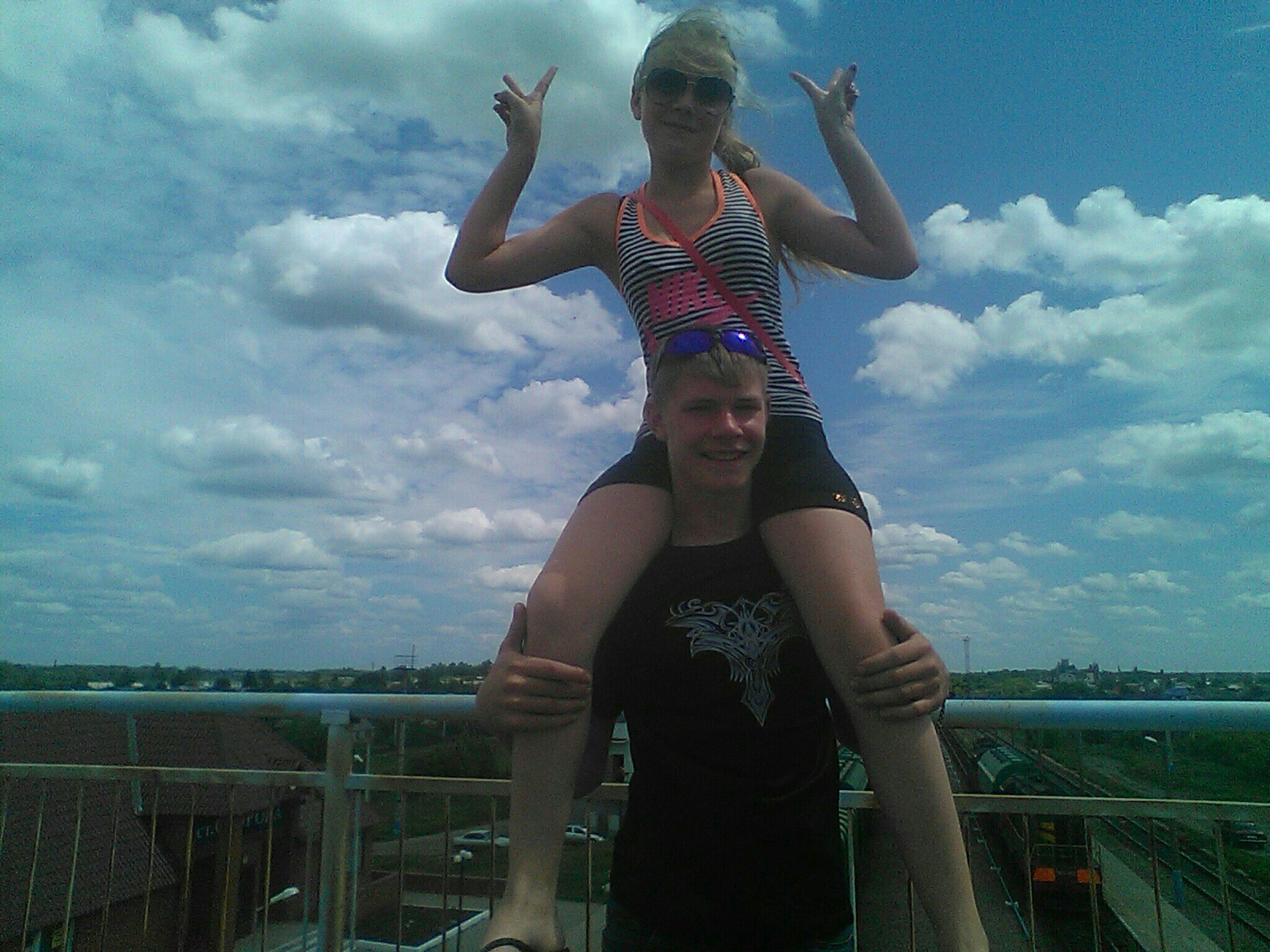 27062_1696795805.jpg