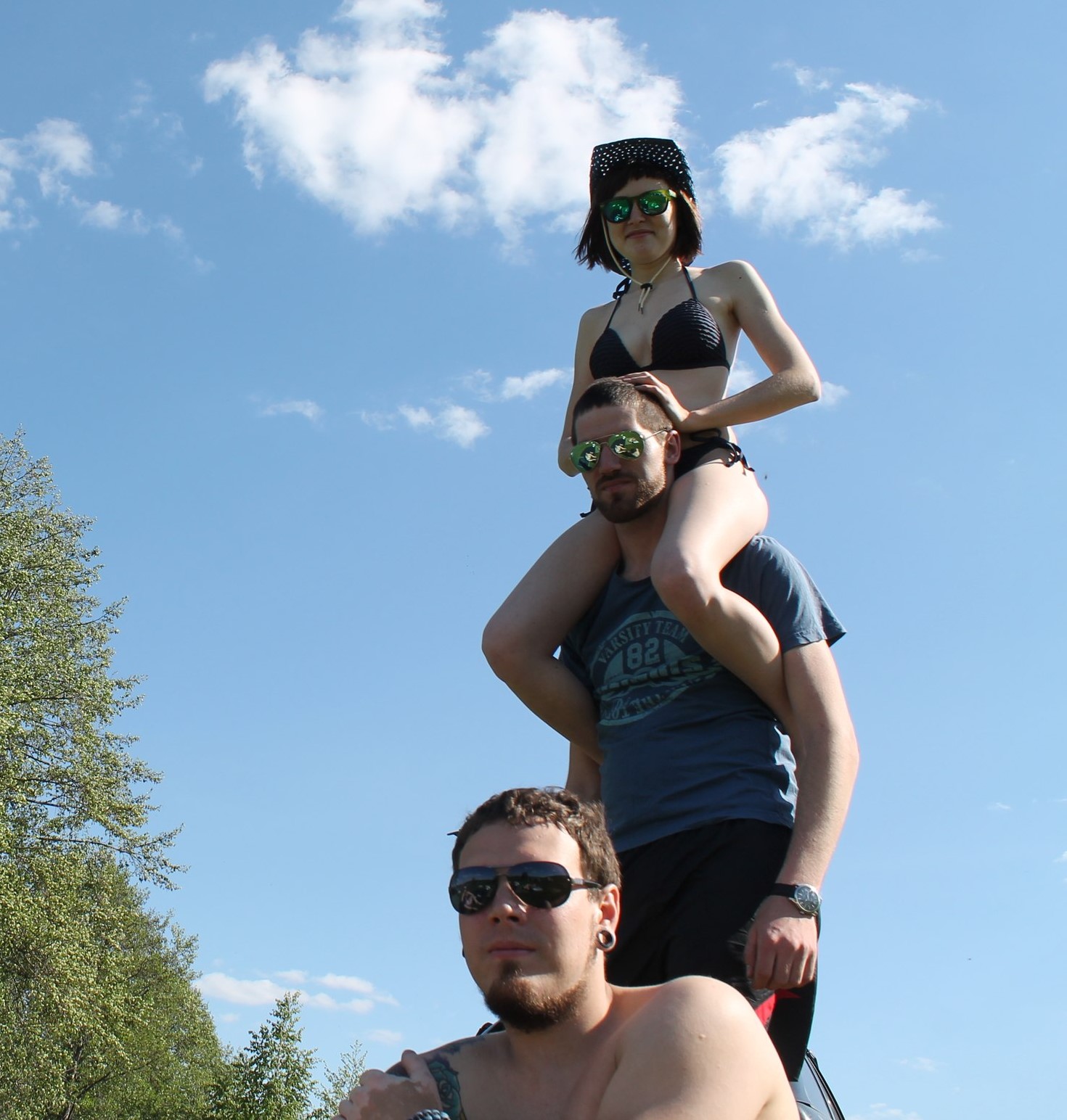 27062_1698840293.jpg