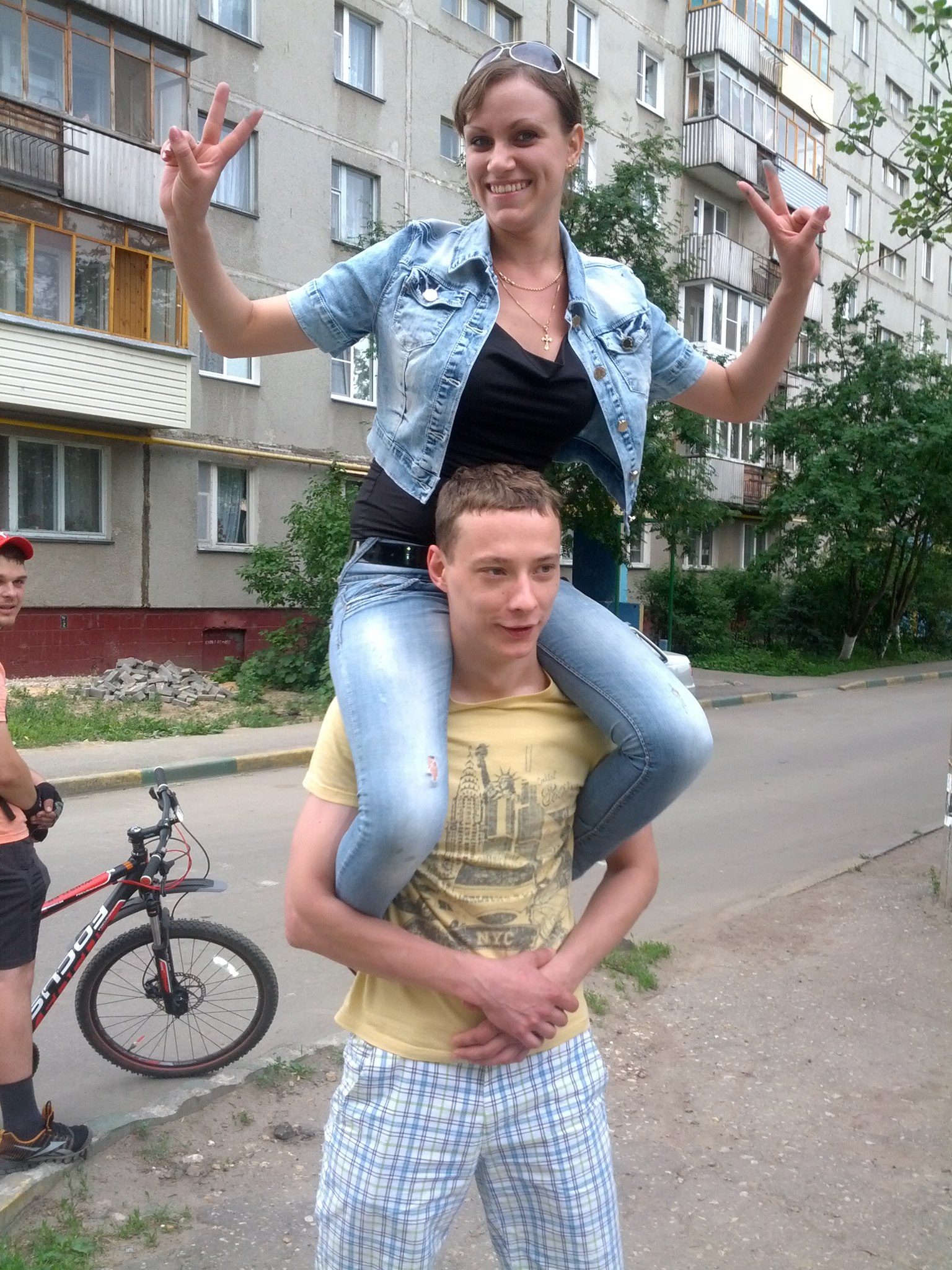 27071_1590602435.jpg