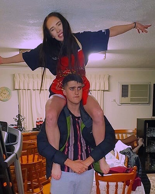 27071_1591129069.jpg