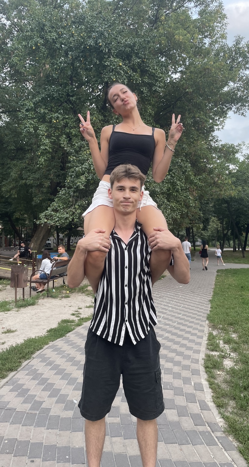 27561_1754944769.jpg