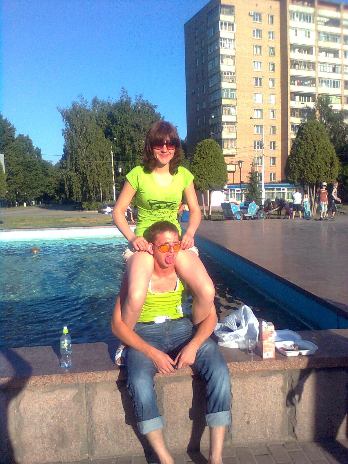 27593_1684347182.jpg