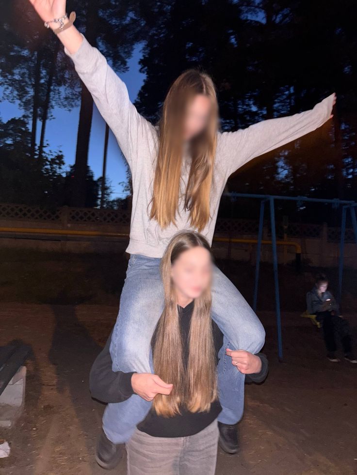 2136_1782487519.jpg