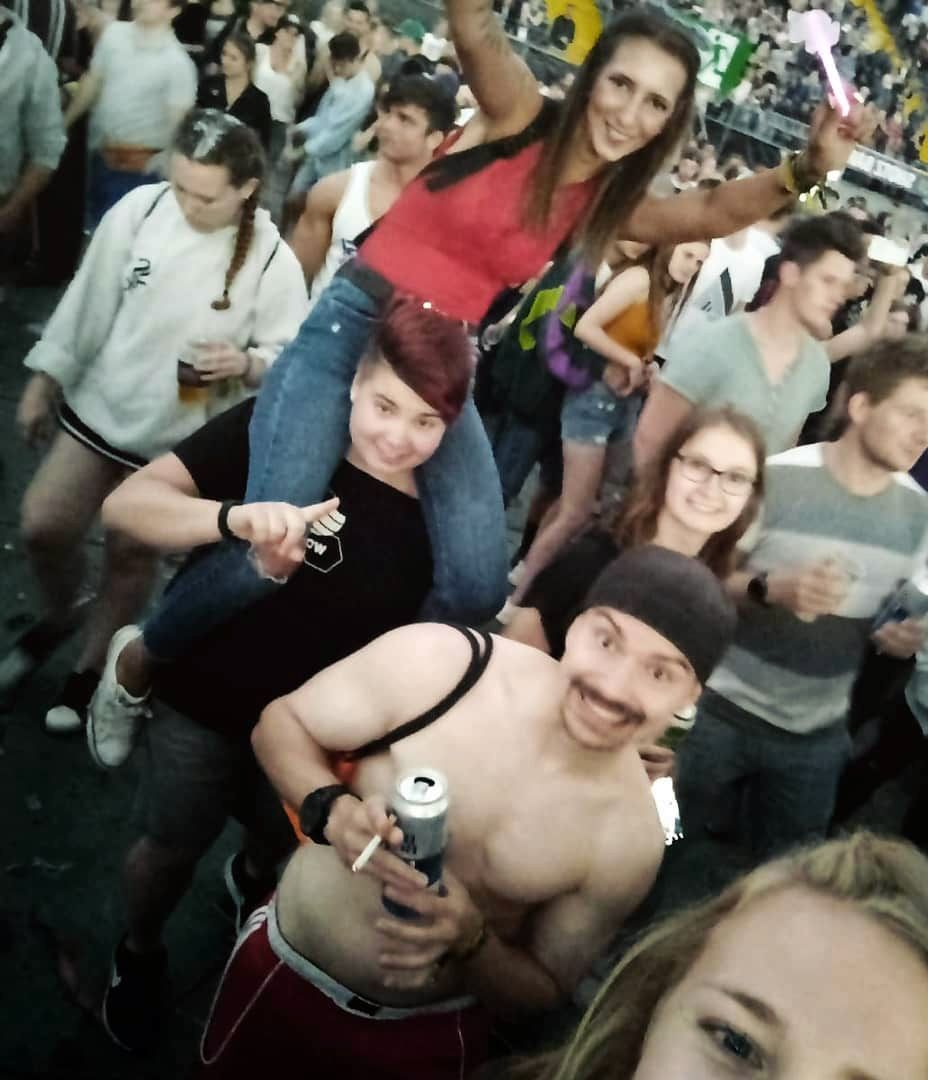 86_1560308030.jpg